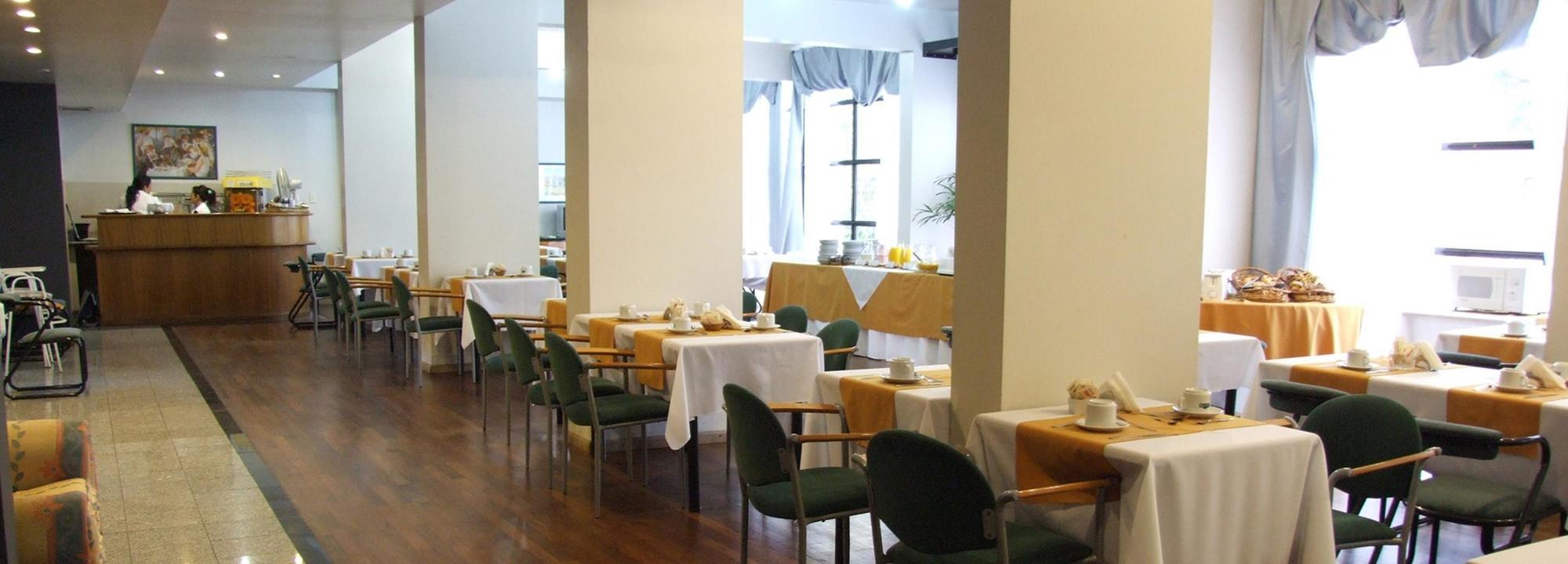 Apart Hotel Alvear โรซาริโอ ภายนอก รูปภาพ