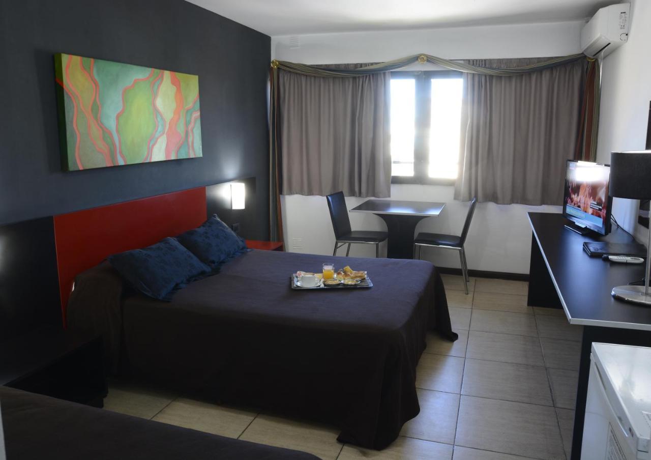 Apart Hotel Alvear โรซาริโอ ภายนอก รูปภาพ