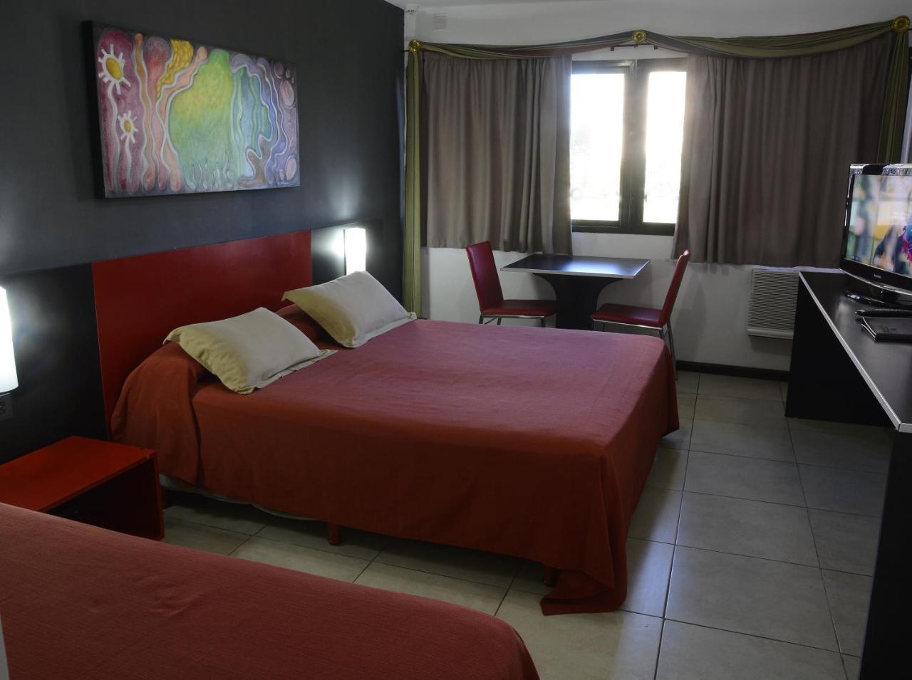 Apart Hotel Alvear โรซาริโอ ภายนอก รูปภาพ