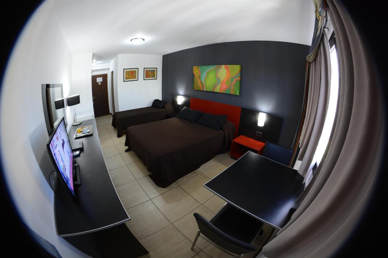 Apart Hotel Alvear โรซาริโอ ภายนอก รูปภาพ